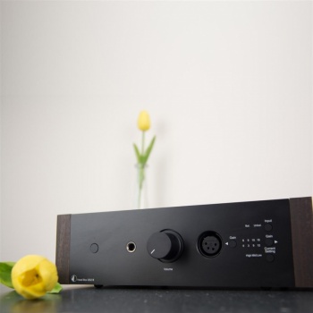 Pro-Ject Head Box DS2 B Headphone Amplifier
