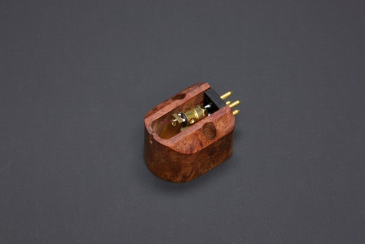 Charisma Audio Reference One Moving Coil Cartridge