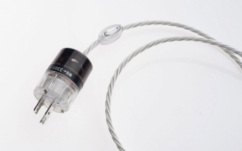 Crystal Cable Ultra Diamond Power Cable