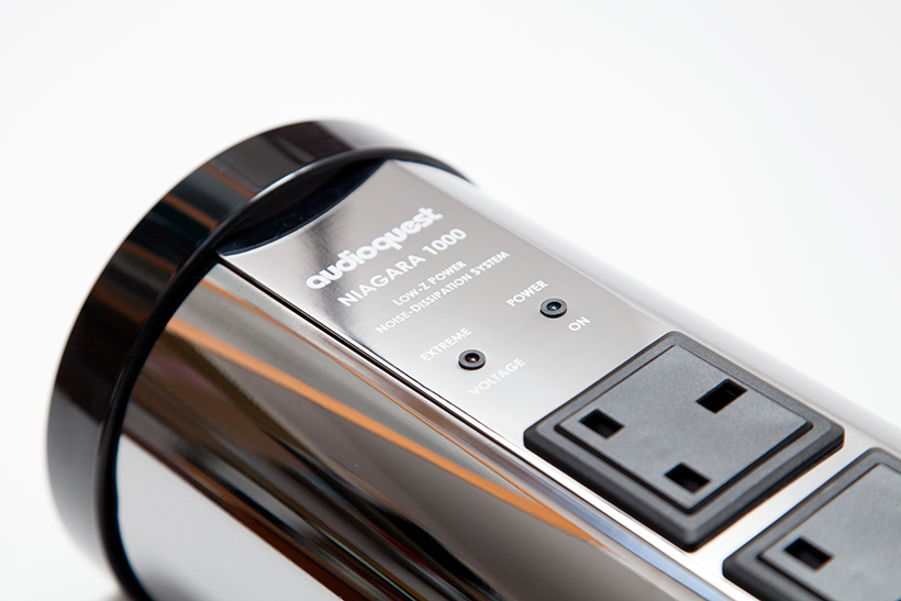 Audioquest Niagara 1000 Mains Conditioner (UK Sockets) RRP £995.00