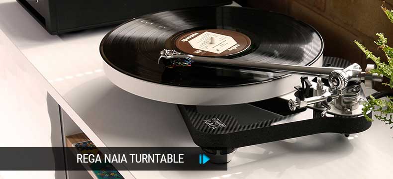 Rega Naia Reference Turntable