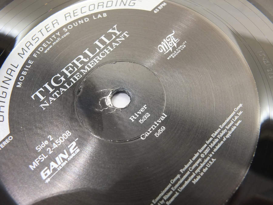 Natalie Merchant - Tigerlily VINYL LP MFSL2-45008 - Label hole damage