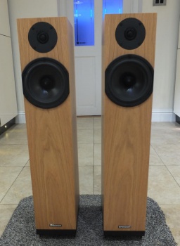 Spendor A4 Loudspeakers - Natural Oak - Pre Owned