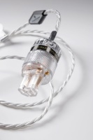 Crystal Cable Reference2 Diamond Power Cable