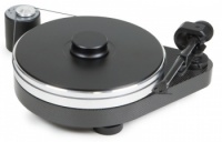 Pro-Ject RPM-9 Carbon Turntable