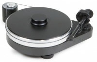Pro-Ject RPM-9 Carbon Turntable