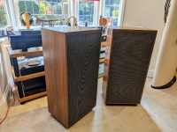 Klipsch Heritage Forte IV Speakers - Walnut - B Grade