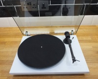 Pro-Ject T1 BT Turntable White - Ex Demo