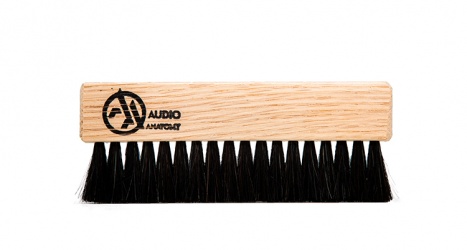 Audio Anatomy Oak Wood Brush With Antistatic Goat And Nylon Fibre - Deluxe (Dry & Wet Cleaning)