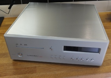 Luxman D-08u CD/SACD Player With USB DAC (Pre Owned)